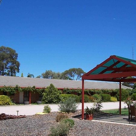 Kadina Gateway Motor Inn Bagian luar foto