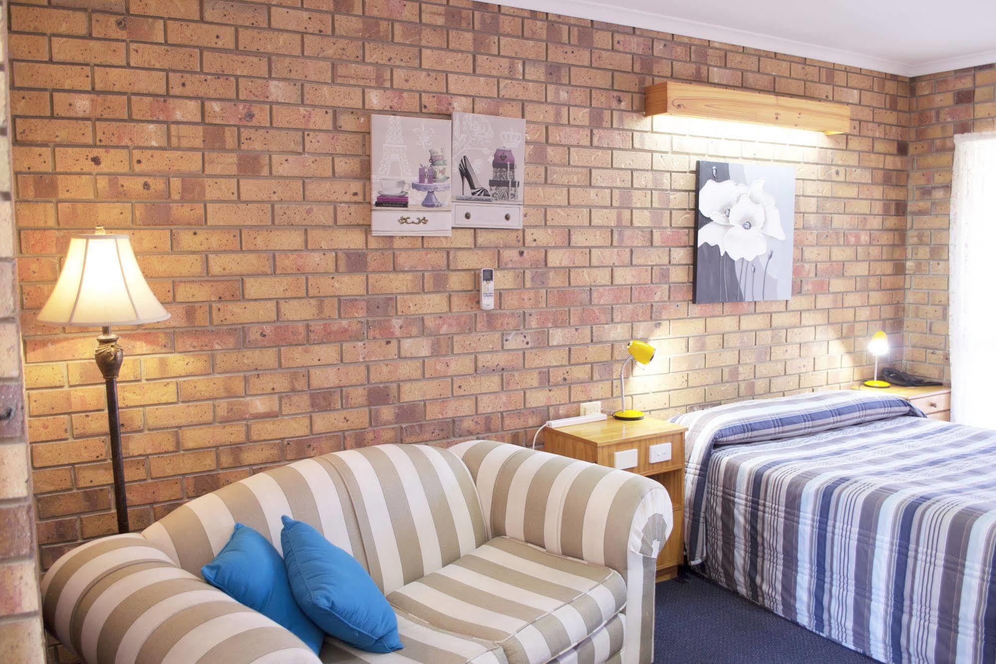 Kadina Gateway Motor Inn Bagian luar foto